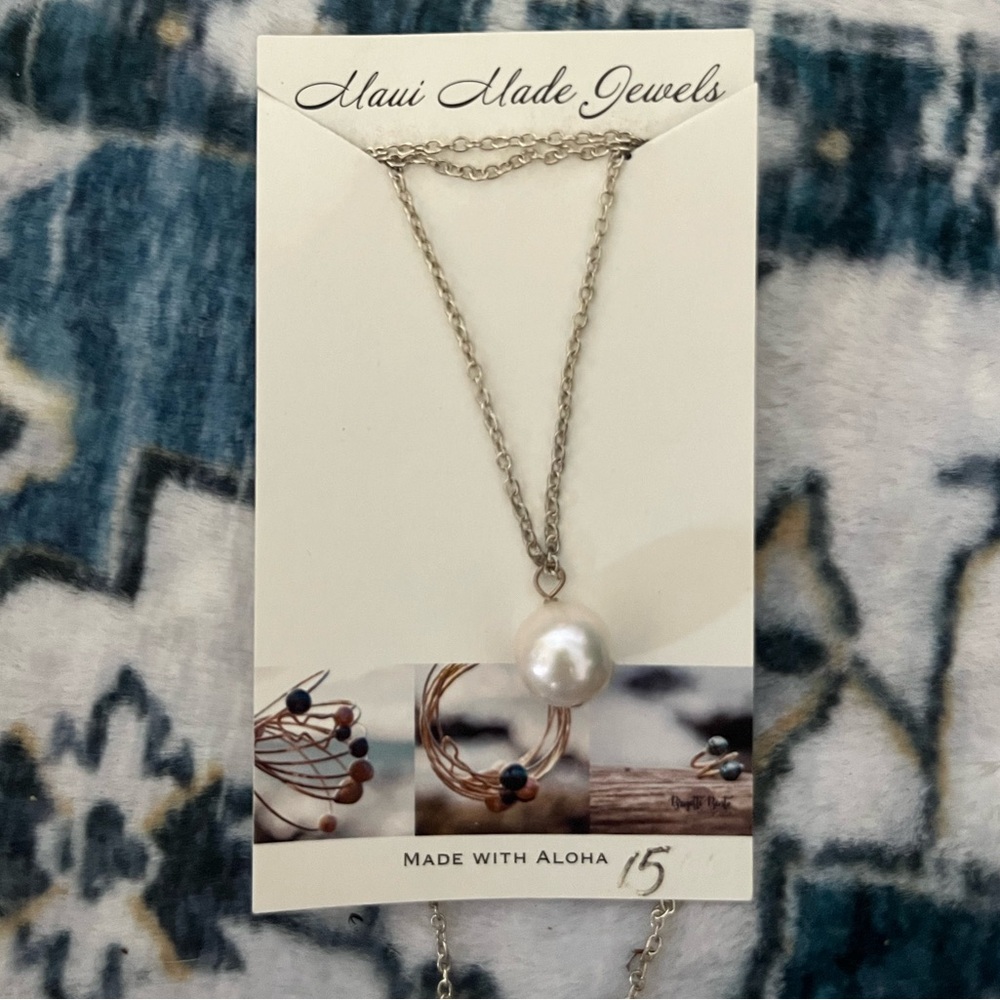 Maui made jewels pearl necklace